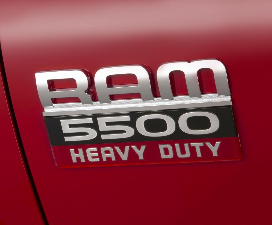  Dodge Ram Heavy Duty 2006 года  (фото 47 из 84)